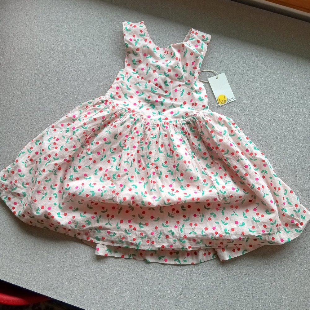 Mini boden cherry dress